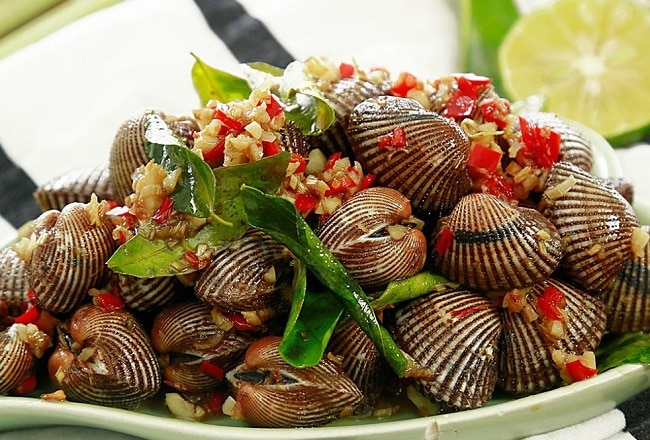 Thực đơn đa dạng tại ốc Ghe